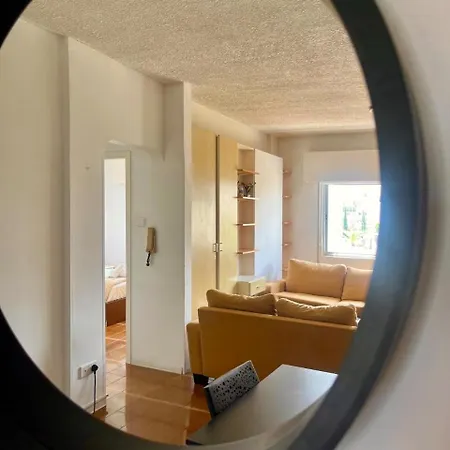 1bdr Affortable And Cozy In - Ioanni Polemi By Platform 357 Appartement